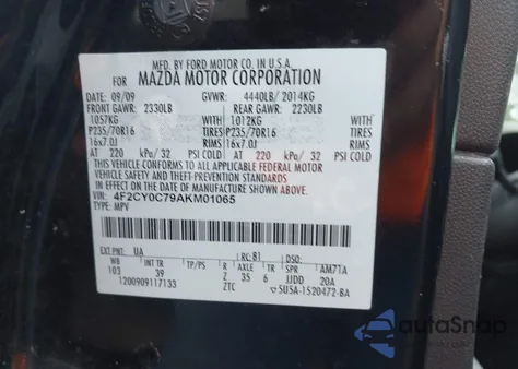 2010 Mazda Tribute I Touring z USA, uszkodzony, nr VIN 4F2CY0C79AKM01065